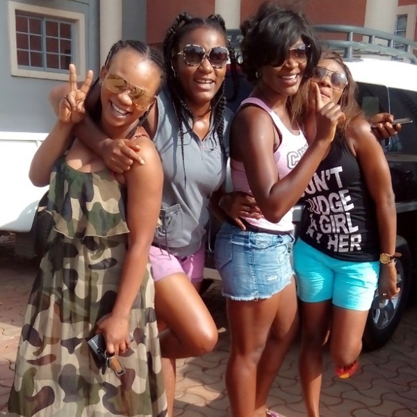 Le chics....LMsexyAO. That early morning,no make up,slippers wearing pic before going to location. We frosh like that. #nollywood #talented #unique #igbogirlsrock @chachaekefaani @omannadi @sasa_babe