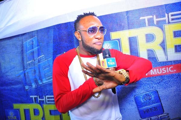 KCee 1