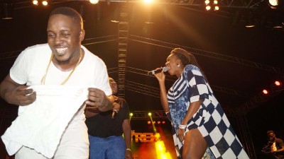 Waje Sings to MI's Delight