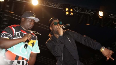 Wande Coal and Burna Boy thrill Benin fans at Star Music trek 2015. Photo: BHM