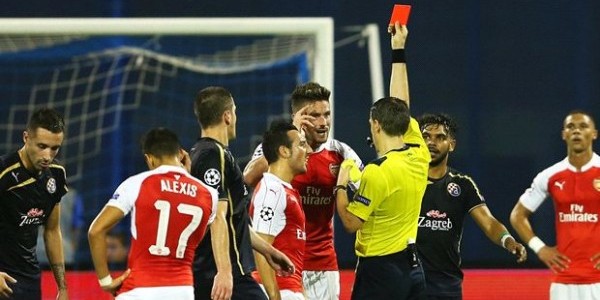 It was a bad night for Arsene Wenger's side as they lost 2-1 to Dinamo Zagreb. Photo: Getty Images