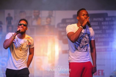 (Skuki performing inside Unilag. Photo: Anuel Modebe)
