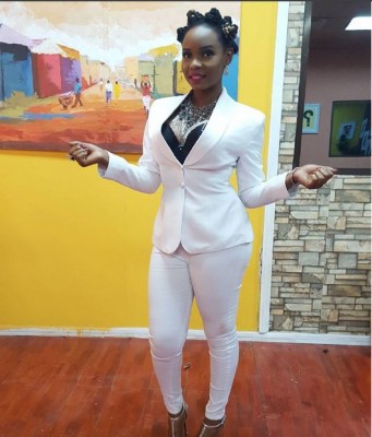Yemi Alade white2