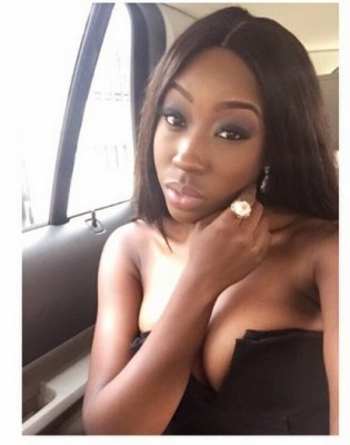 Beverly Naya braless