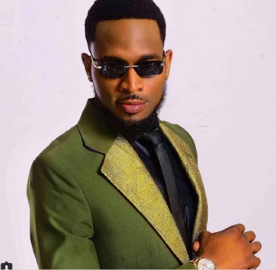 Dbanj beards..
