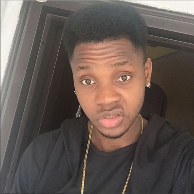 Kiss Daniel has been blasted over his poor performance at last night MBGN. Photo: Kiss Daniel/Instagram