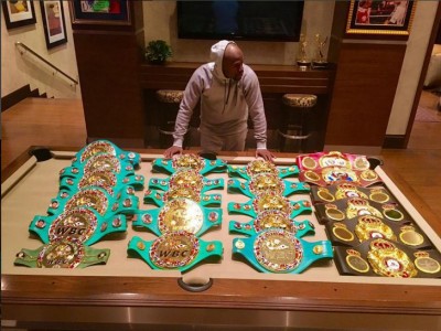 Mayweather's titles