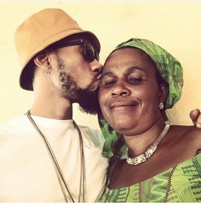 Phyno and mum
