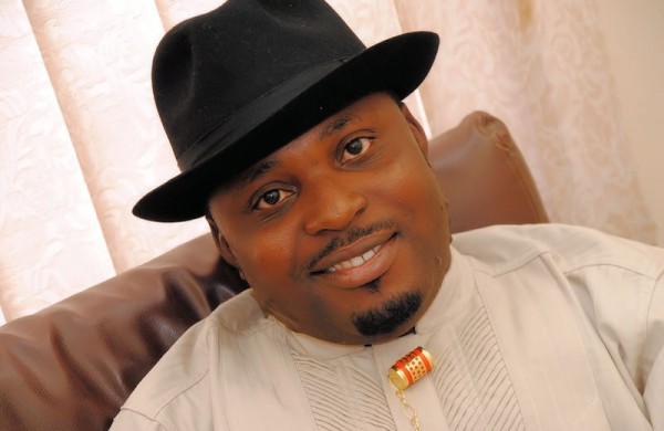 moses-siasia-800x520