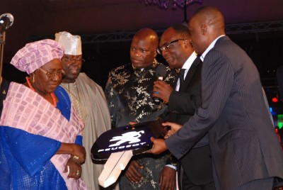 Grace Oyelude honoured at 2015 edition of Miss Nigeria. Photo: Miss Nigeria