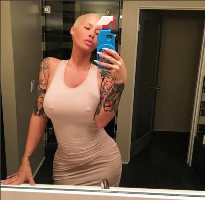 Amber Rose shows off piercing on nipples in new photo. Photo: Amber Rose/Instagram