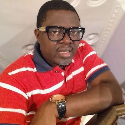 Muyiwa Ademola wins Best Actor in a Yoruba movie award at BON 2015. Photo: Filed