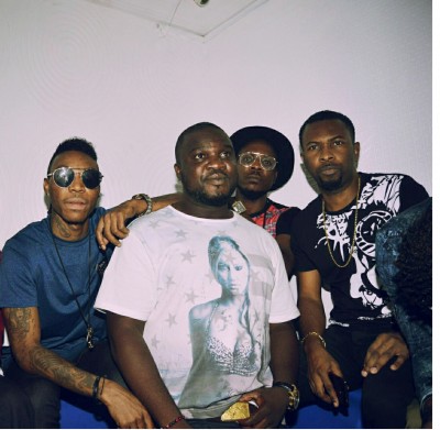 PhotoGrid_1449593637185