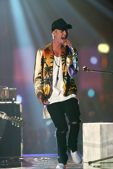 Justin Bieber has cancelled his future fan meet and greets. Photo; Filed