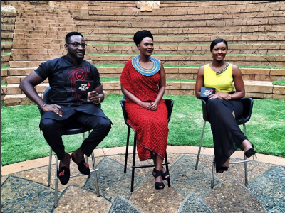 Top actor host and guest judges.