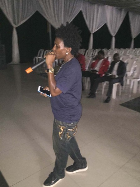 Weird MC, Omobaba, Gbenga Adeyinka arrive for Nomoreloss' service of songs (1)