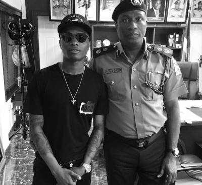 Wizkid and Lagos Police comissioner, Fatai Owoseni