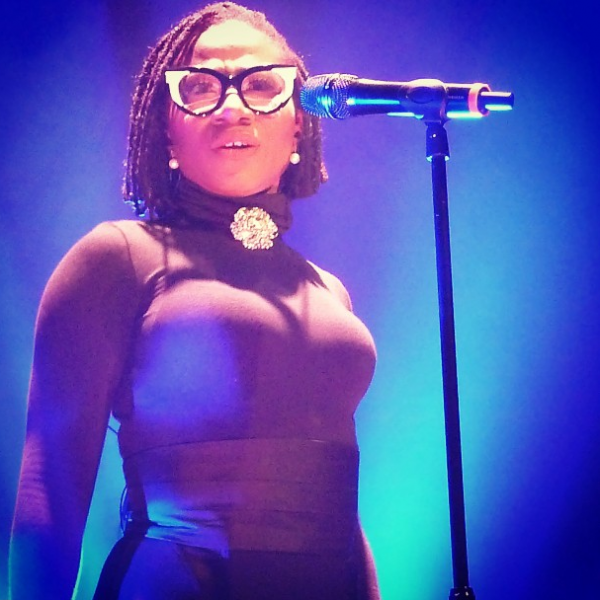 Elemide performs at Chateau Rouge in France