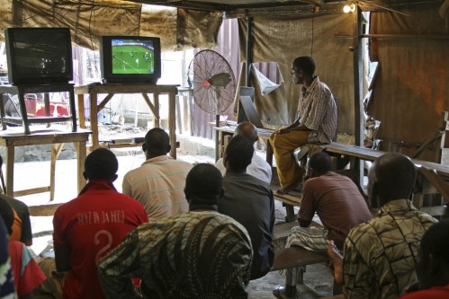 Nigerians find solace in football from the biting economic crisis