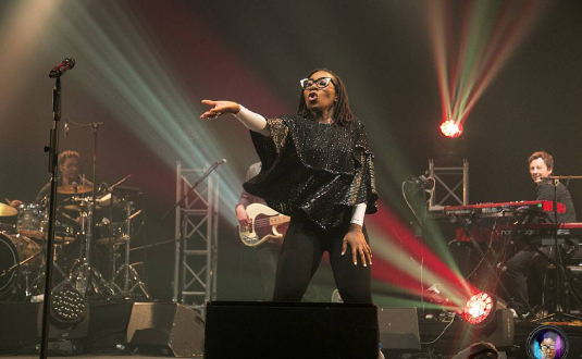 Singer Asa performing at her Lagos concert.