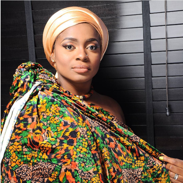 Evi looking gorgeous