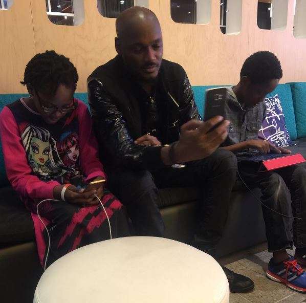 2face with his kids in the US