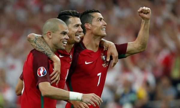 Pepe, Jose Fonte and Cristiano Ronaldo_Euro 2016_Portugal Poland