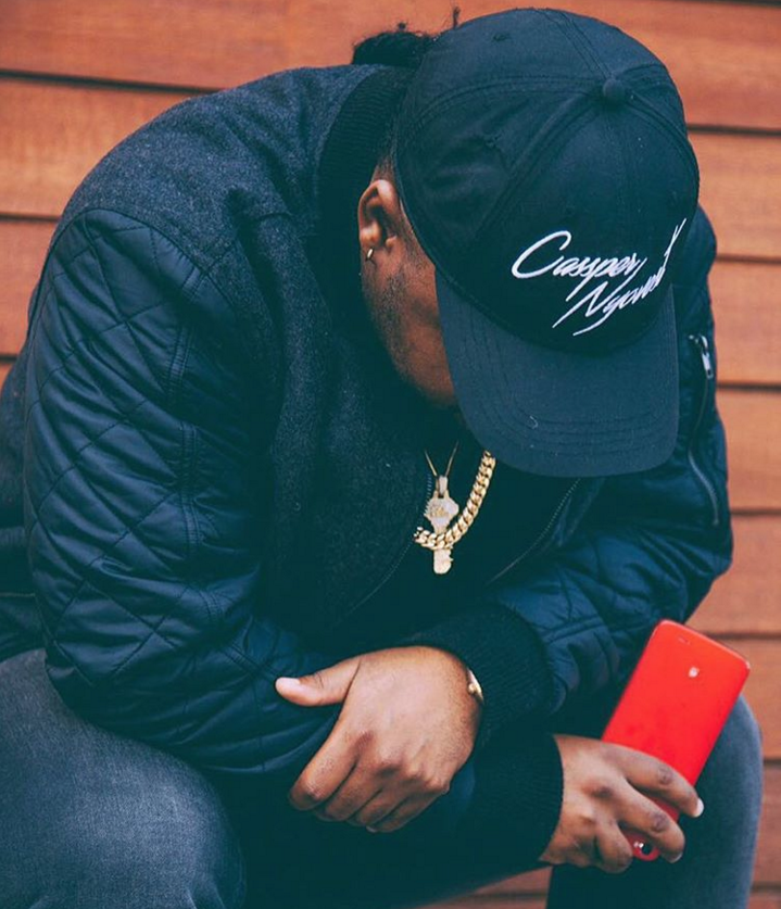 During his performance Cassper crowd surfed and it was during a frenzy that someone snatched his chain off his neck.