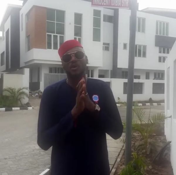 2face Idibia shows off his new street.