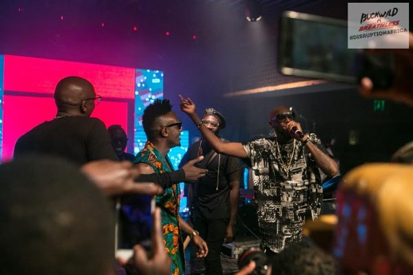 2face thrills the crowd