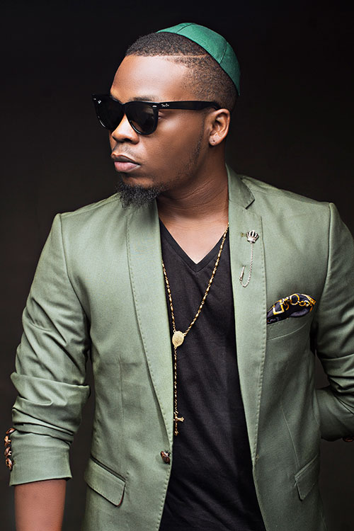 Olamide - Because am keeping my cool eh Bi ti haier thermocool. photo: Filed