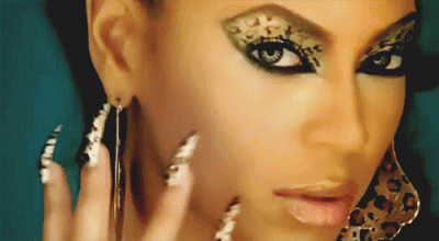 Beyonce_long nails