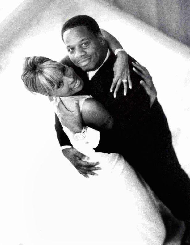 Mary J. Blige and Martin on their wedding day back in 2007
