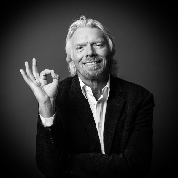 English billionaire Richard Branson thinks Chelsea FC owner Roman Abramovich wastes money on extravagant lifestyle