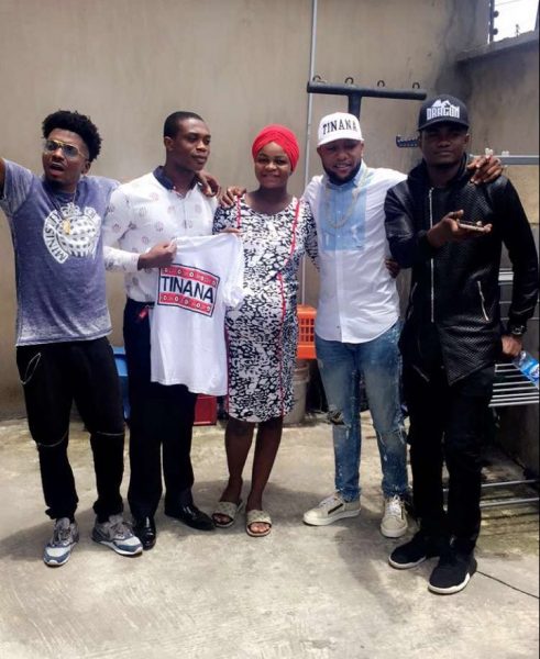 Kcee and his crew pictured with the pregnant Tinana dancer and her husband