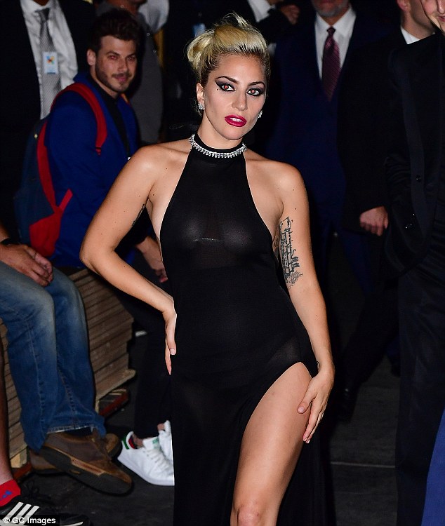 Bra? Nah! he showed off her ample boobs as she went braless