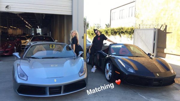 kylie-jenner-ferrari