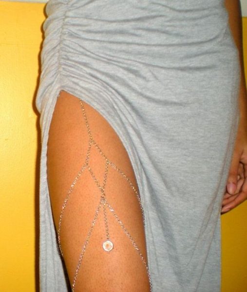 High slits are a good way of showing off thigh jewellery