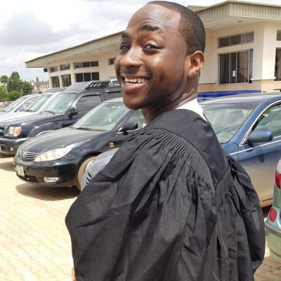 Davido-graduate