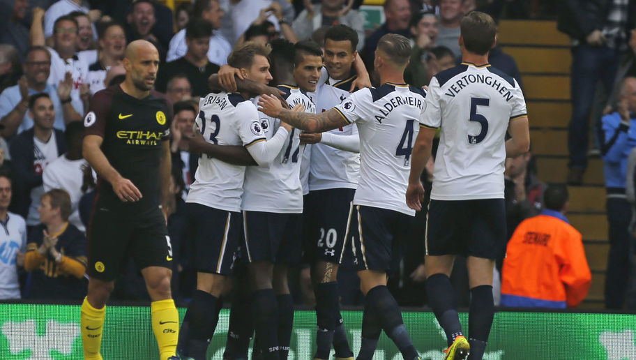 Dele Alli and teammates celebrate as Tottenham Hotspur close gap on Man City. Credit: Getty Images