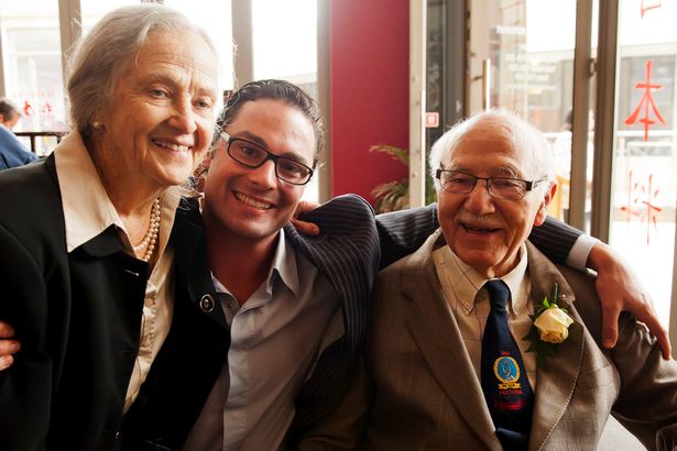 Oscar Pistorius attended the memorial service of Gerti Pistorius (left)