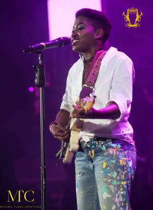 Temmie Ovwasa performing at YBNL 2.0 concert in London. Photo:Michael Tubes Creations