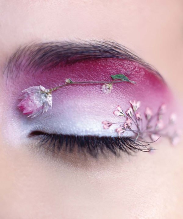 Flowery make-up