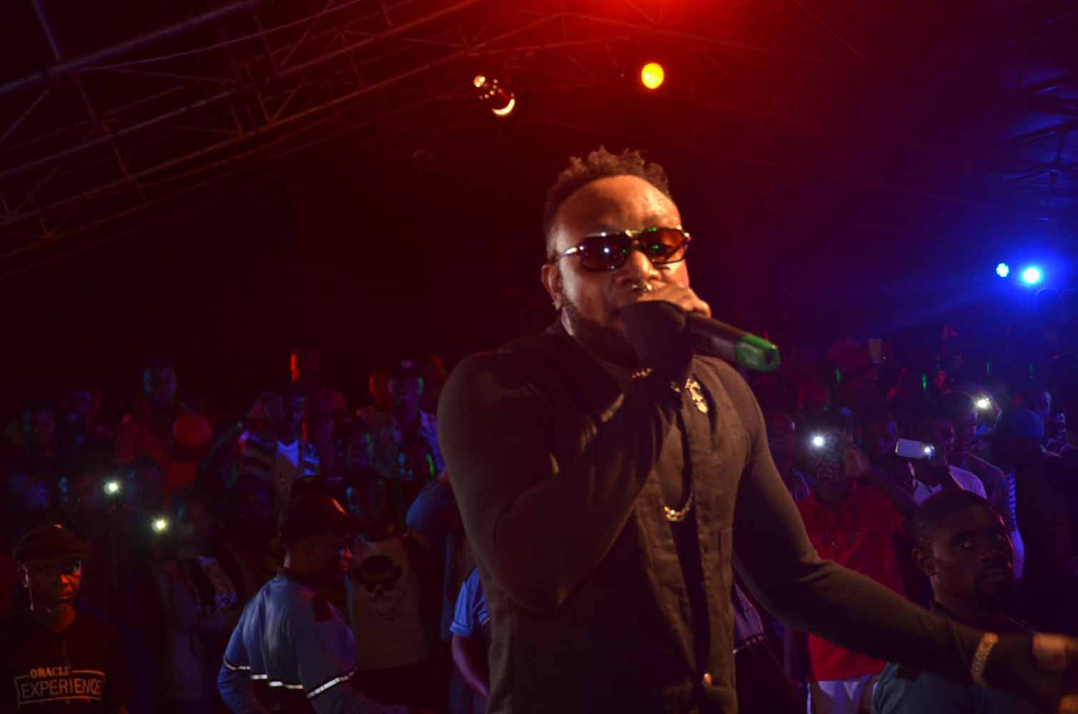Kcee shuts down Owerri township stadium for Legend real deal experience.
