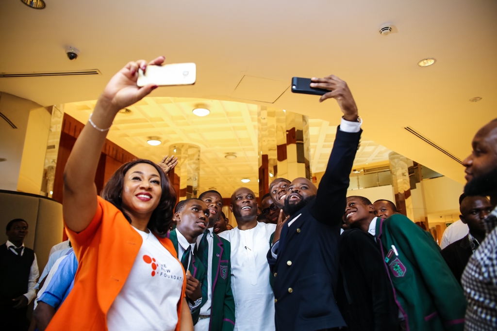 Photos from HOW Foundation’s youth seminar2