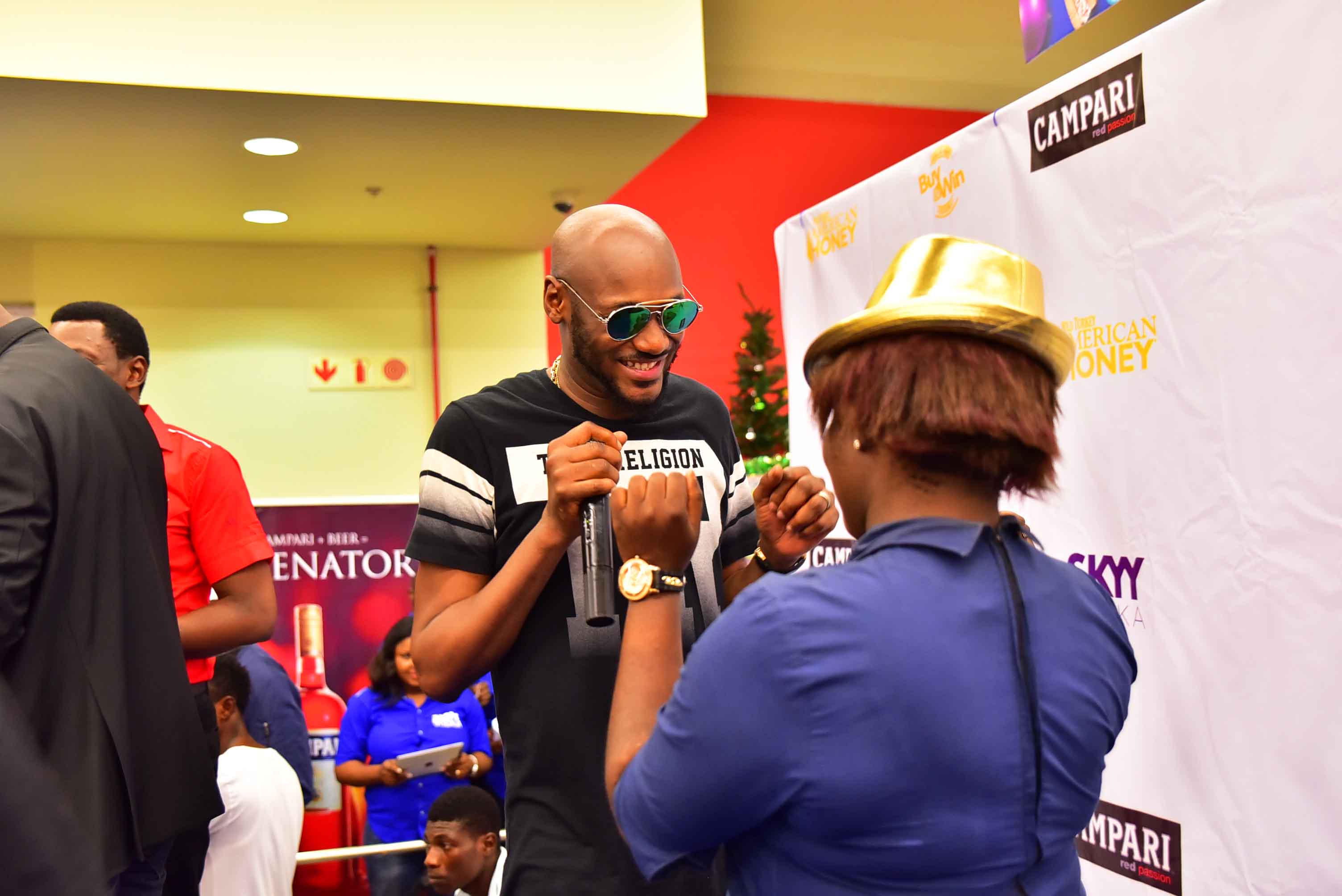2Baba dances with birthday celebrant