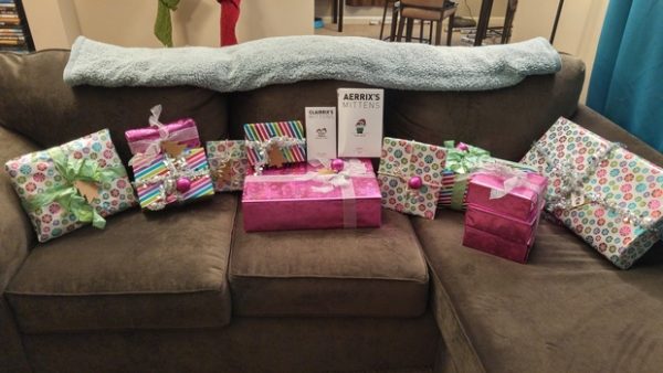 The Reddit user's gifts from her secret Santa, Bill Gates