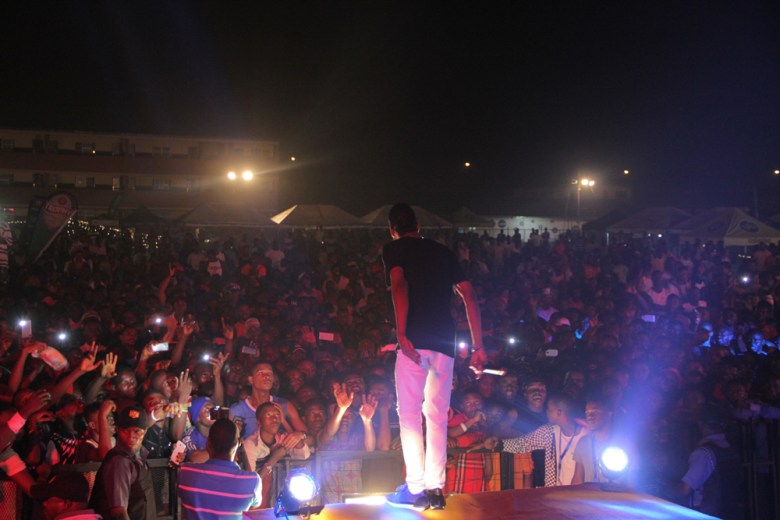9ice performs in Badagry