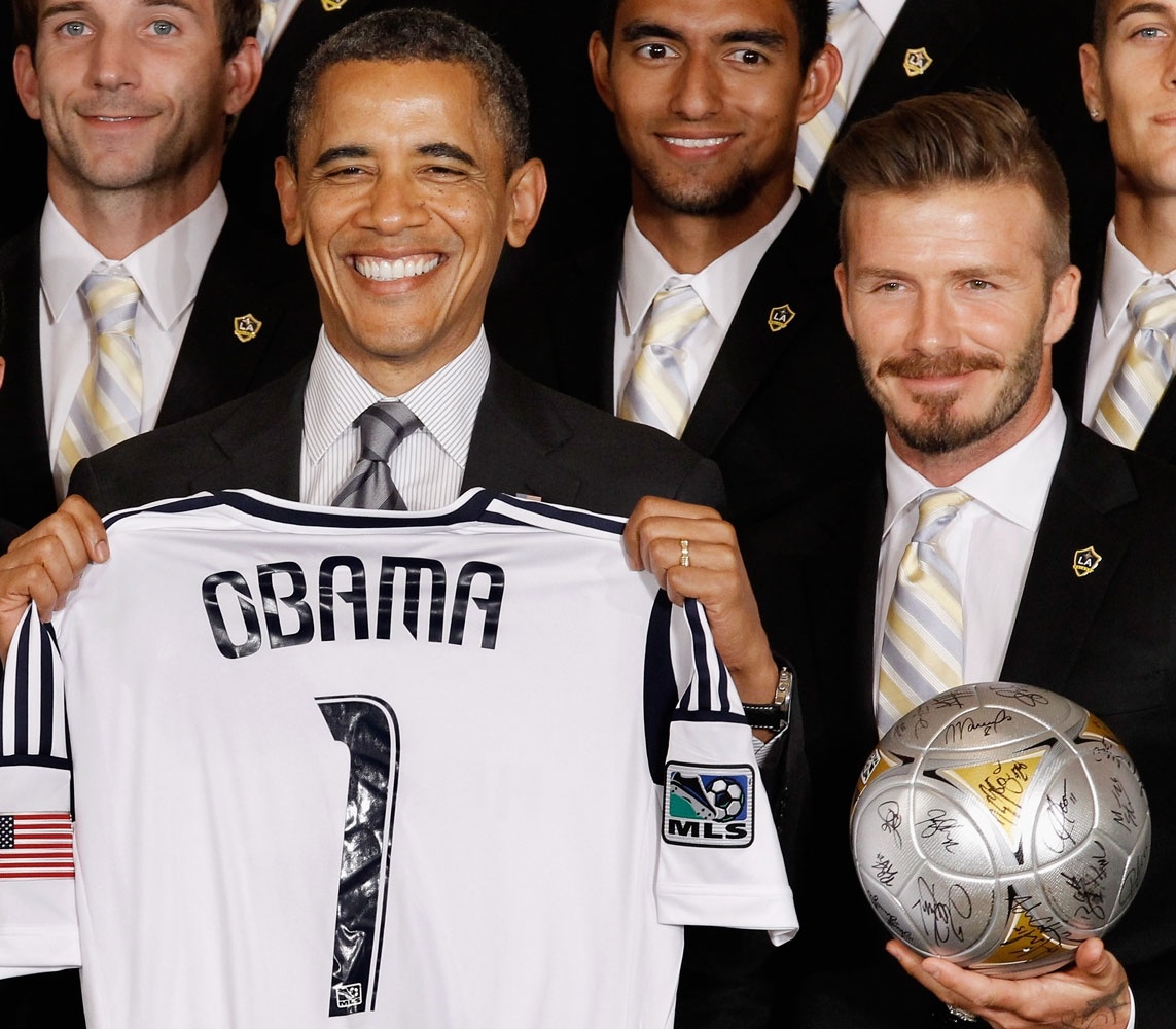 Beckham with his Los Angeles Galaxy teammates met with the president after winning a major league.