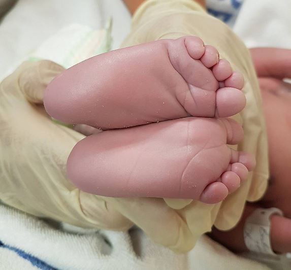 The feet of Diamond Platnumz's newborn
